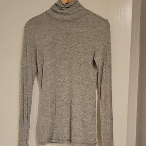Gray Turtleneck Long Sleeve Top